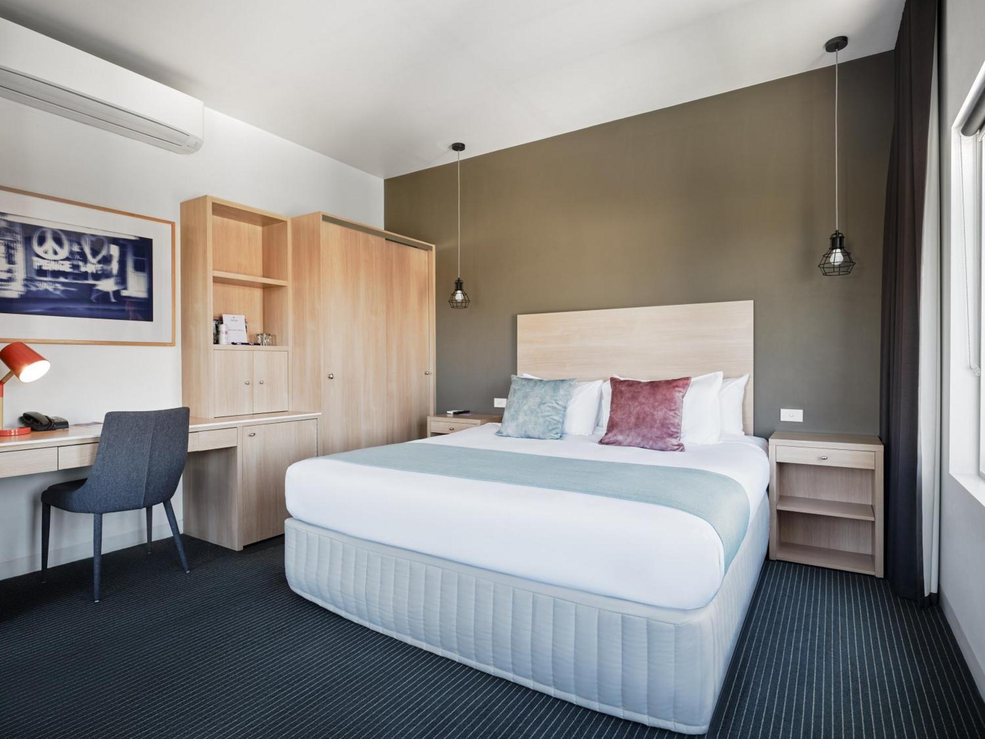 Saint Kilda Beach Hotel - Formerly Rydges St Kilda Melbourne Exterior photo