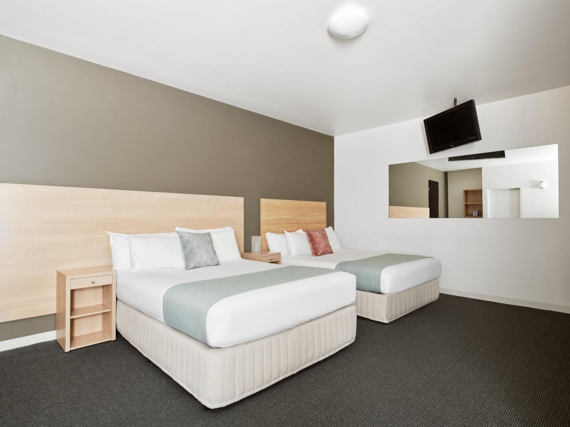 Saint Kilda Beach Hotel - Formerly Rydges St Kilda Melbourne Exterior photo